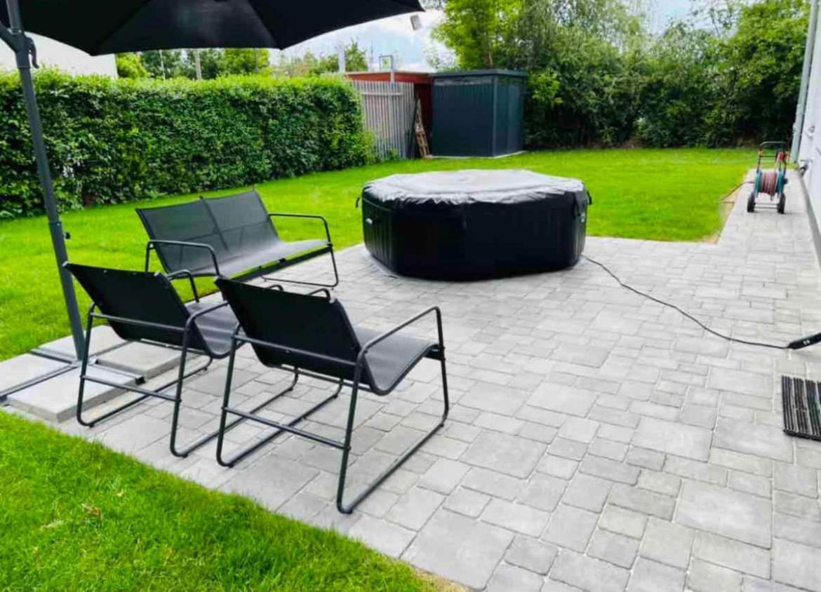 Вилла Haushalfte Mit Garten, Kamin, Grill & Whirlpool Nahe Ber Берлин Экстерьер фото