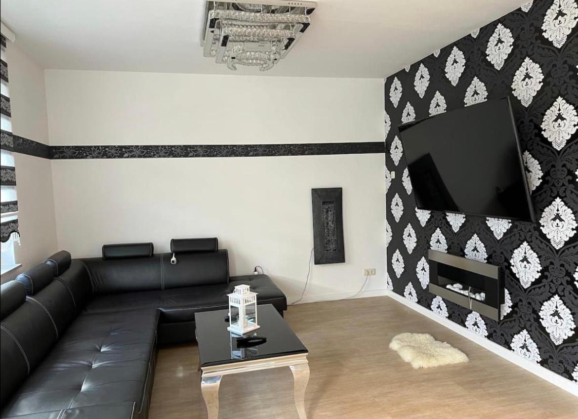 Вилла Haushalfte Mit Garten, Kamin, Grill & Whirlpool Nahe Ber Берлин Экстерьер фото
